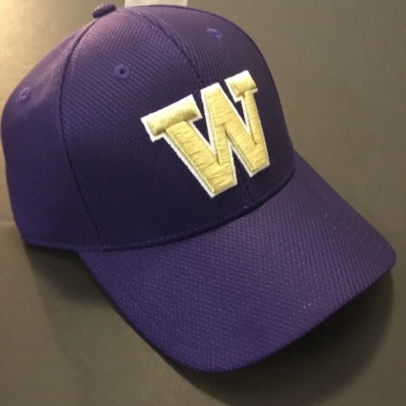 New Washington Huskies Hat Cap Adidas W 